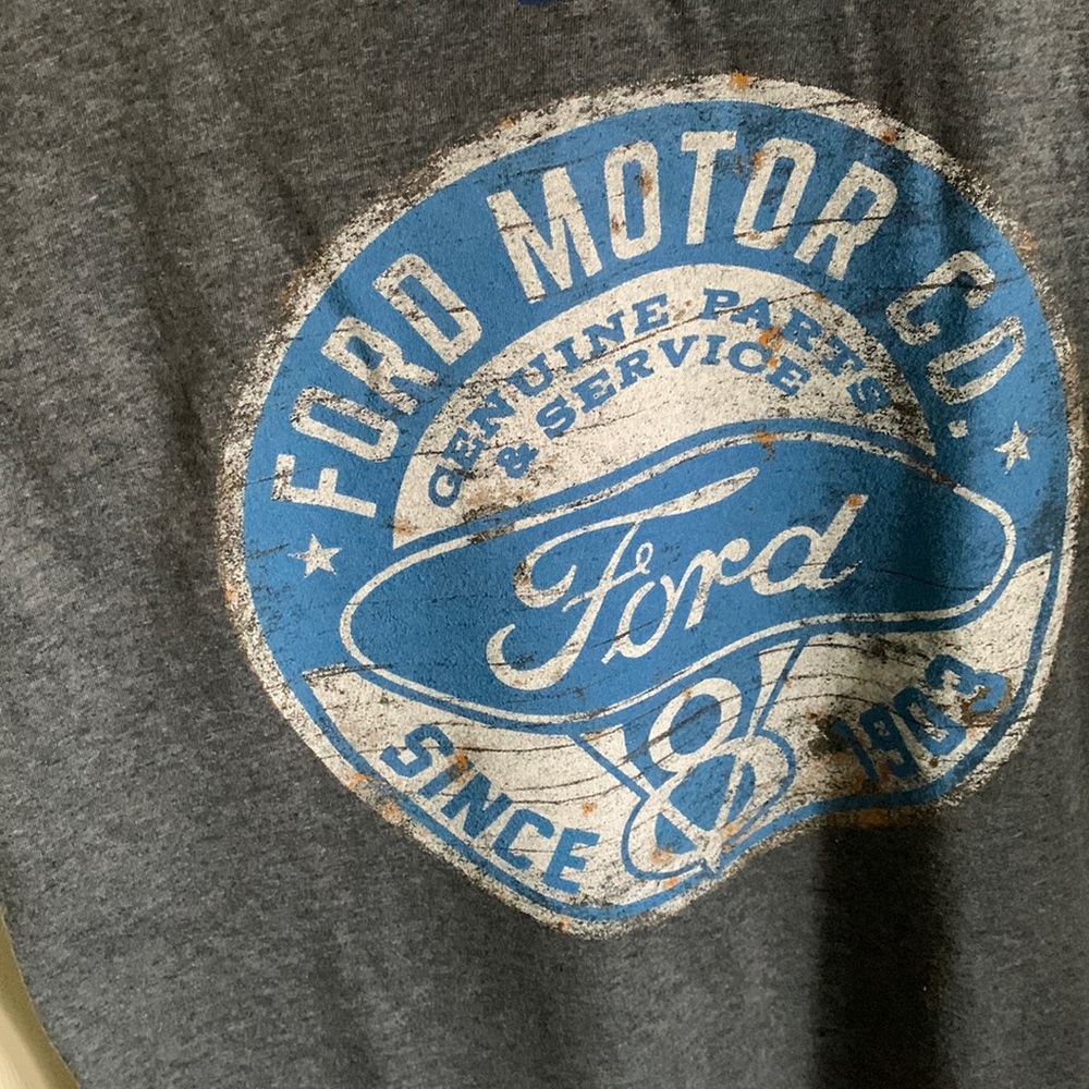 Gildan softstyle vintage tshirt